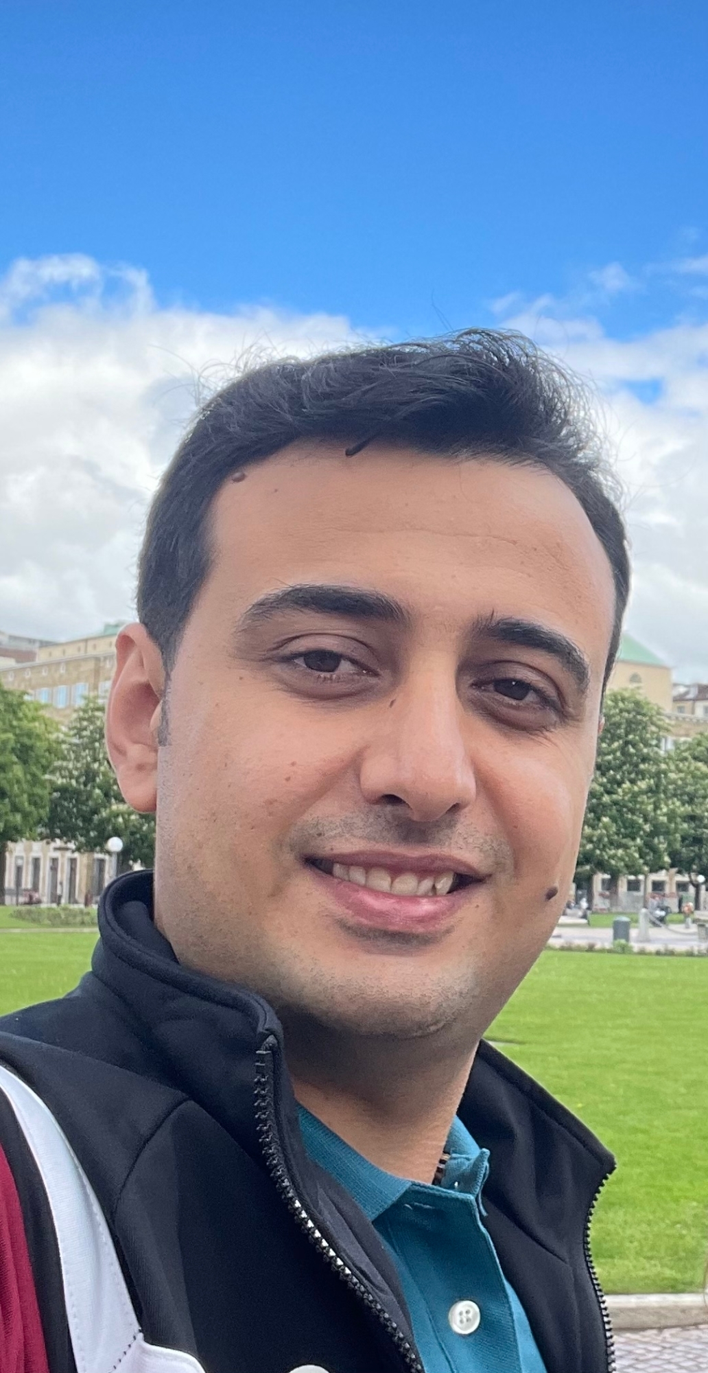 This image shows Veyskarami, Maziar